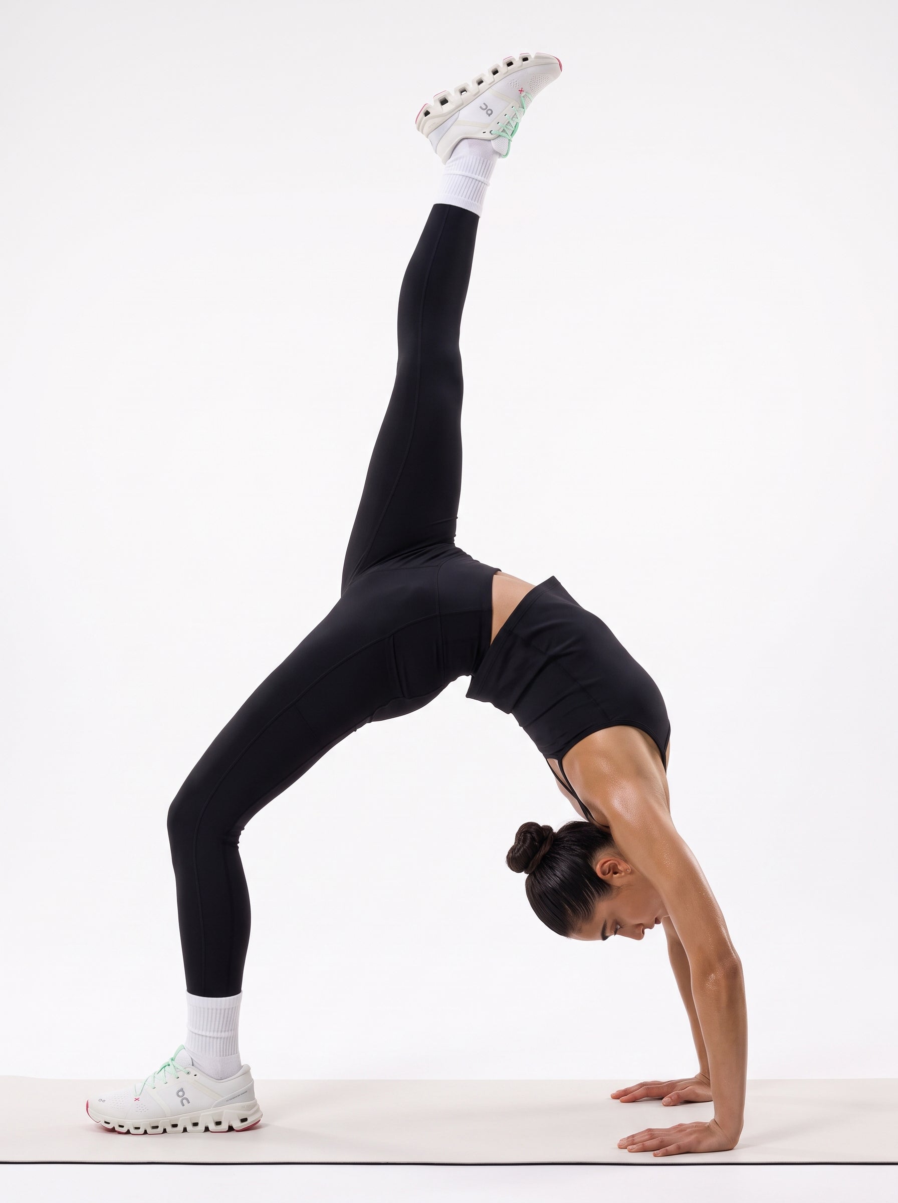 Black stretchable Seamless Leggings