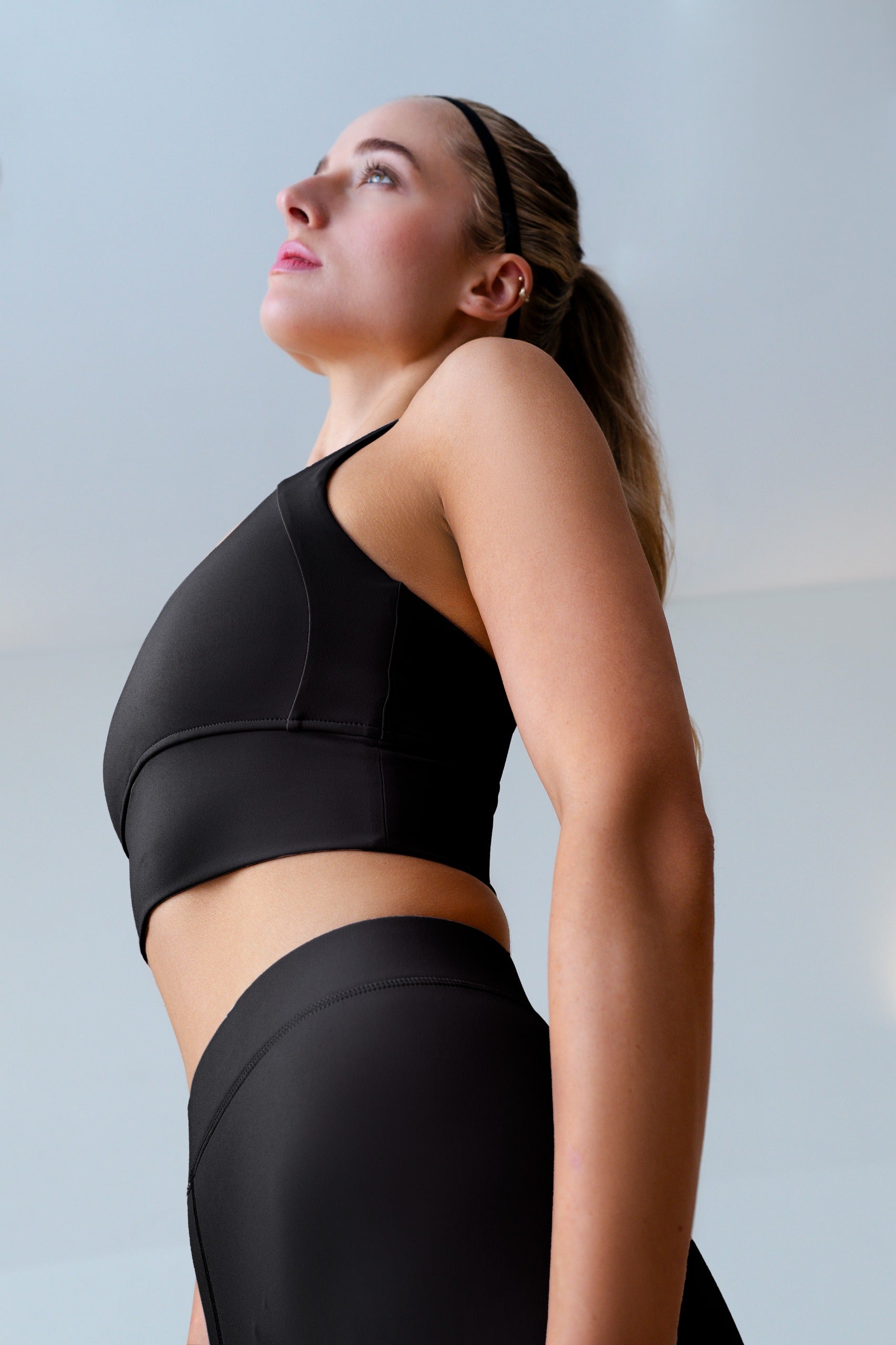 CORE SPORTS CROP